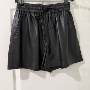 NWOT Good American Faux Leather Shorts, Black, Sz S